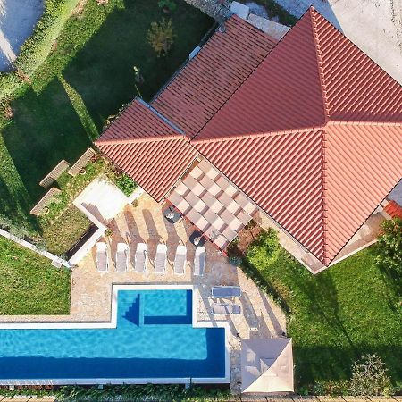 Villa Mater - Luxuriously Equipped Villa With A 15M Long Swimming Pool Žrnovnica Εξωτερικό φωτογραφία
