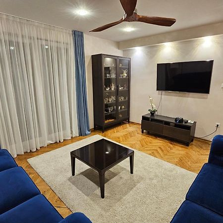 Villa Mater - Luxuriously Equipped Villa With A 15M Long Swimming Pool Žrnovnica Εξωτερικό φωτογραφία