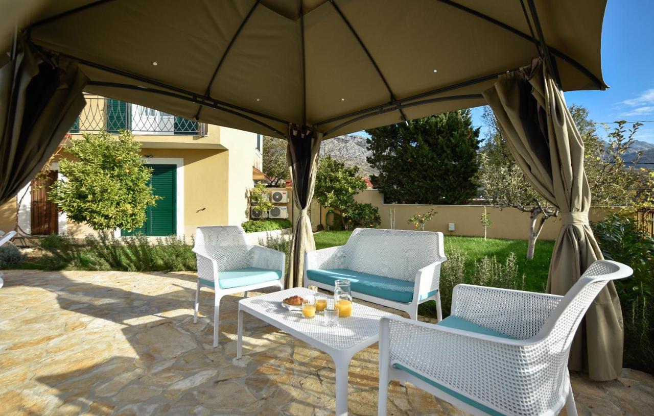 Villa Mater - Luxuriously Equipped Villa With A 15M Long Swimming Pool Žrnovnica Εξωτερικό φωτογραφία